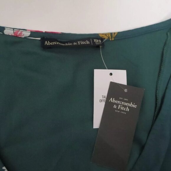 NWT Abercrombie Womens Wrap Front Floral Dress Size XXS Green Half Sleeve - Picture 6 of 6